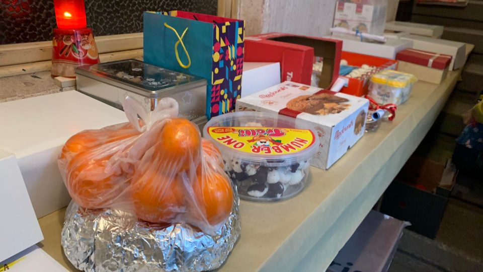 Skauti z Červeného Kostelce na Náchodsku uspořádali sbírku sladkostí pro zdravotníky