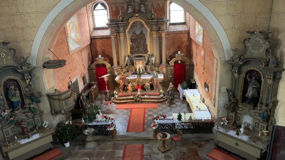 Strop v kostele svatého Šimona a Judy ve Starém Rokytníku u Trutnova se po letech konečně dočká obnovy