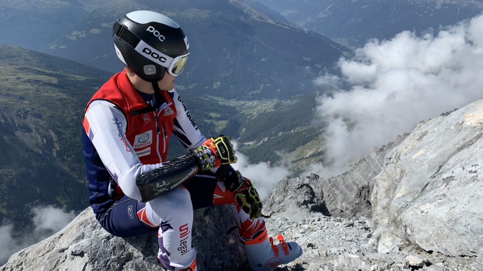 Osmnáctiletý mladý muž David Kubeš je nadějí českého sjezdového lyžování