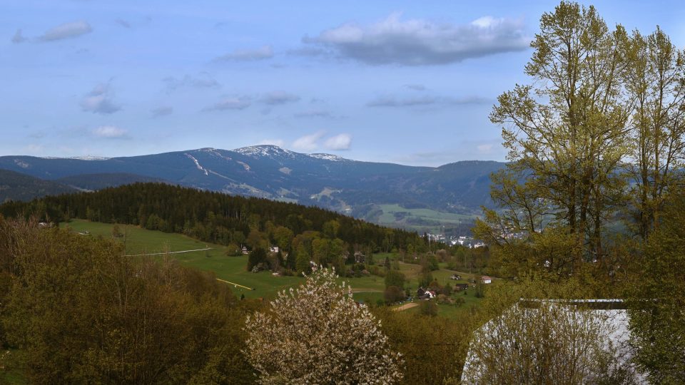 Nejkrásnější výhled na Krkonoše, Vysoké nad Jizerou, hospoda Na perlíčku - Prdek