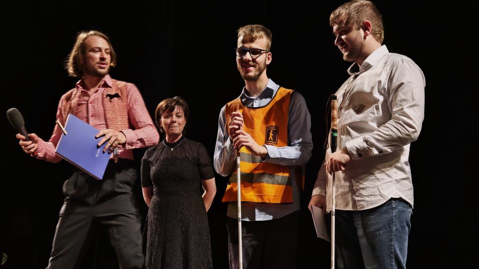 Z benefice společnosti Apropo