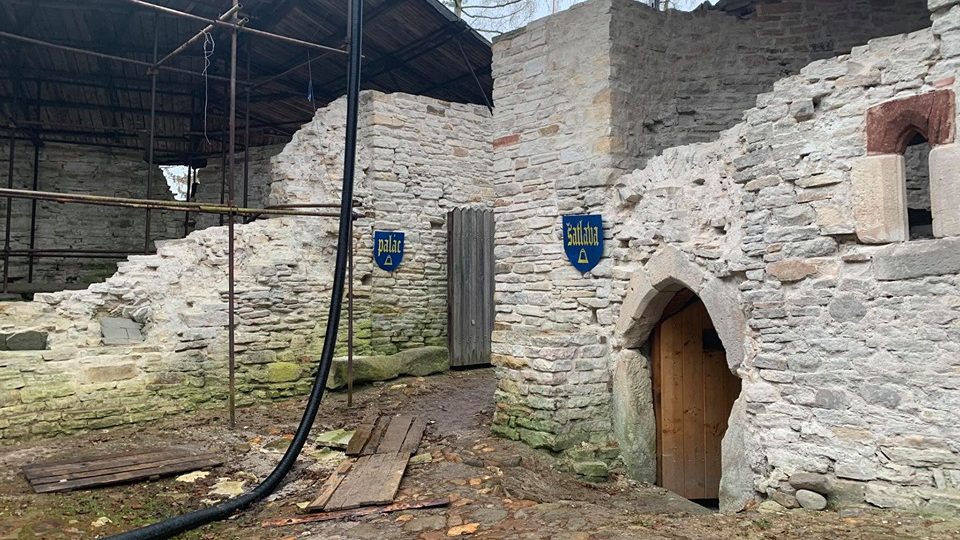 Na hradě Vízmburk na Trutnovsku začala druhá největší obnova v jeho novodobé historii