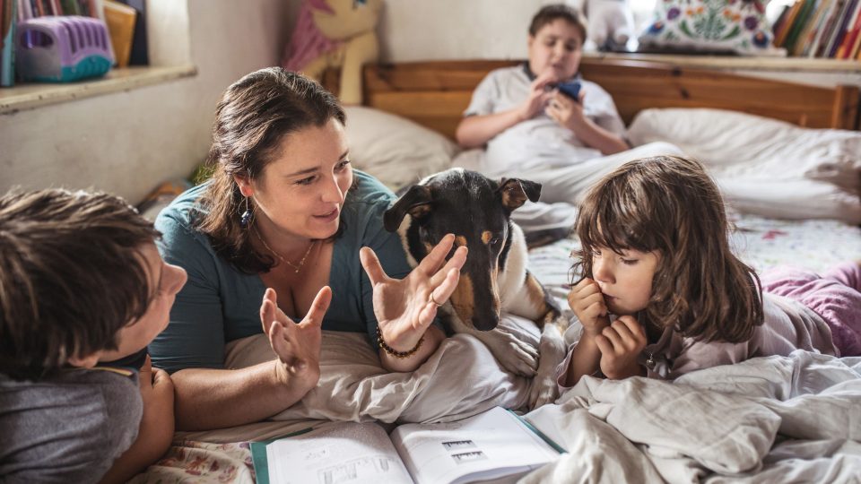 Psycholožka Eliška Antošová, maminka dvou synů s poruchou autistického spektra a zdravé dcery