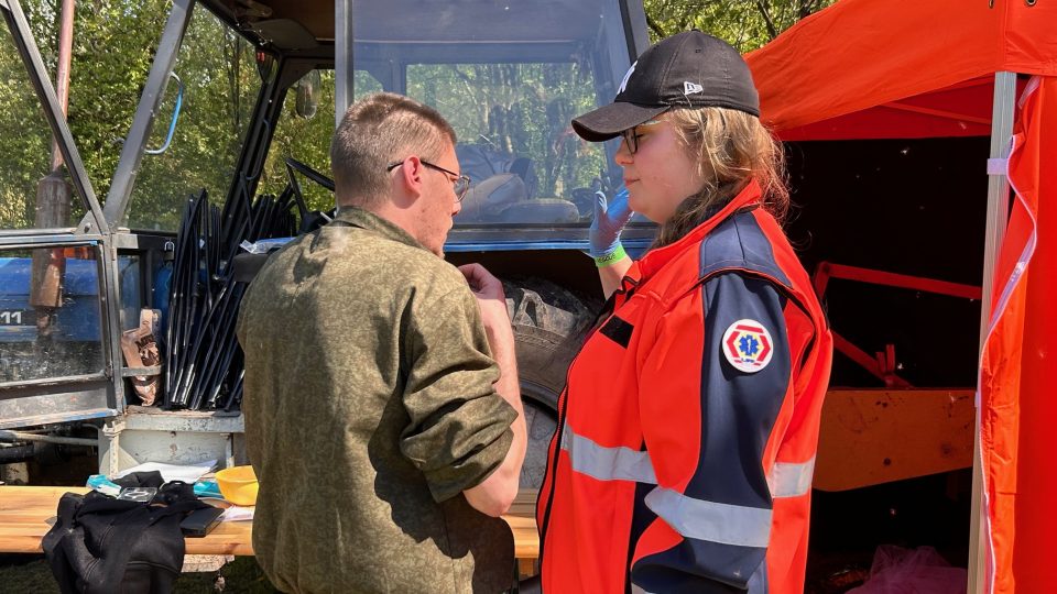 Stovky záchranářů z Česka a Slovenska se zapojily do cvičení u přehradní nádrže Rozkoš