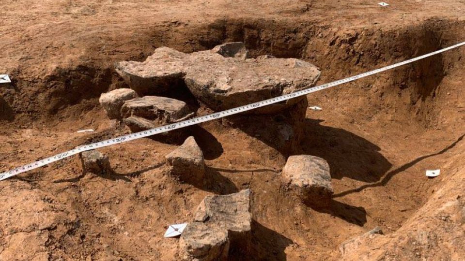 Ve Svinišťanech odkryli žárová pohřebiště z pozdní doby bronzové