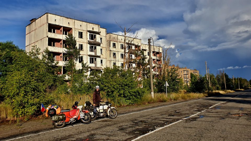 Motorky v zakázané zóně Černobylu