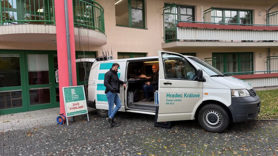 Rozhlasový přenos z Domova U Biřičky v Hradci Králové | foto: Tomáš Peterka, Český rozhlas Rozhlasový přenos z Domova U Biřičky v Hradci Králové