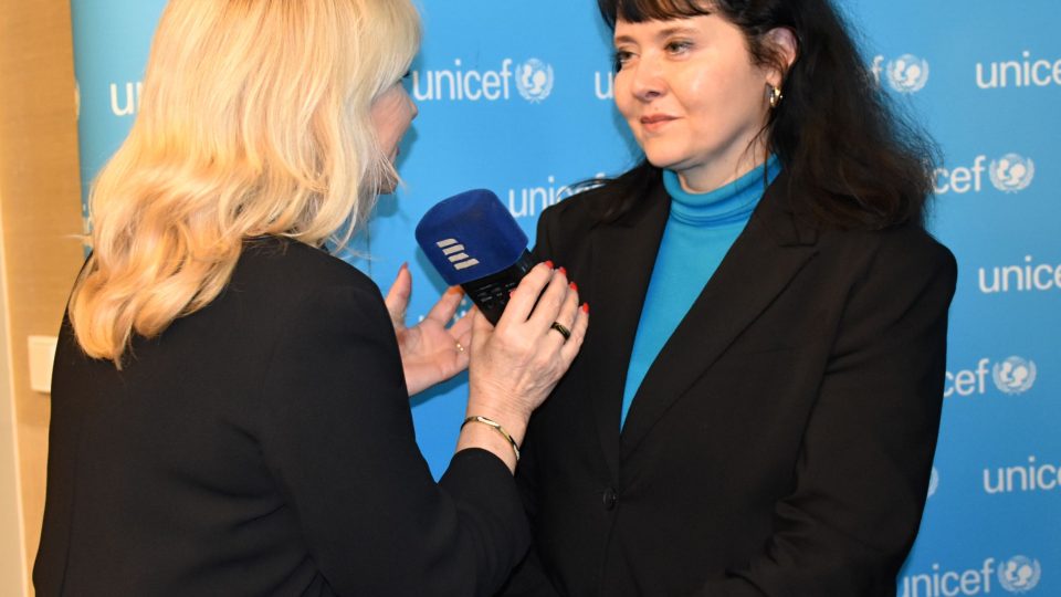 Děkovný certifikát UNICEF za podporu projektů Dětského fondu OSN pro Český rozhlas Hradec Králové