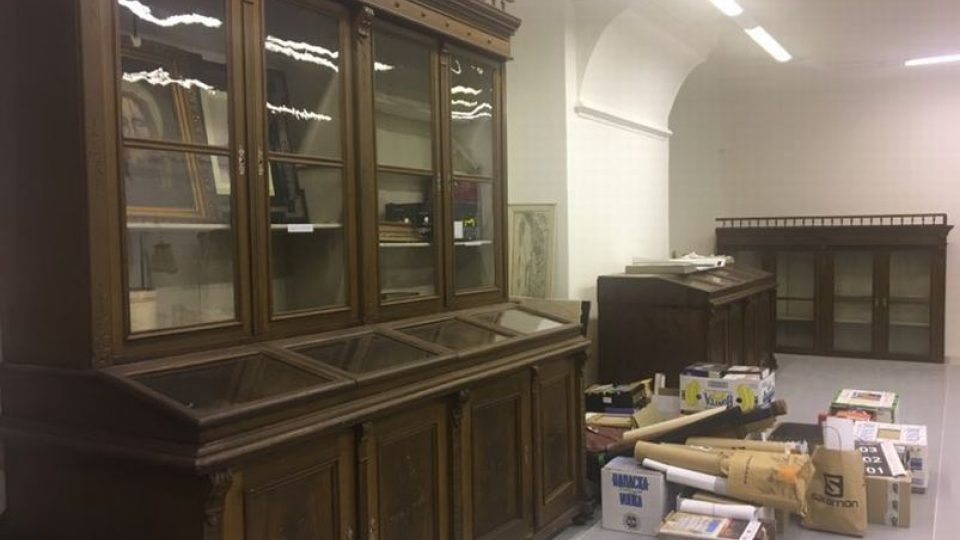 V benediktýnském klášteře v Polici nad Metují vzniká knihovna a badatelna regionální literatury