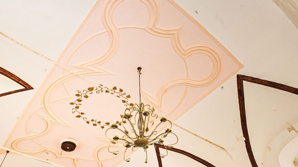 Synagoga v Hořicích získává svoji původní krásu | foto: Michal Ludvík, Hořice Synagoga v Hořicích získává svoji původní krásu