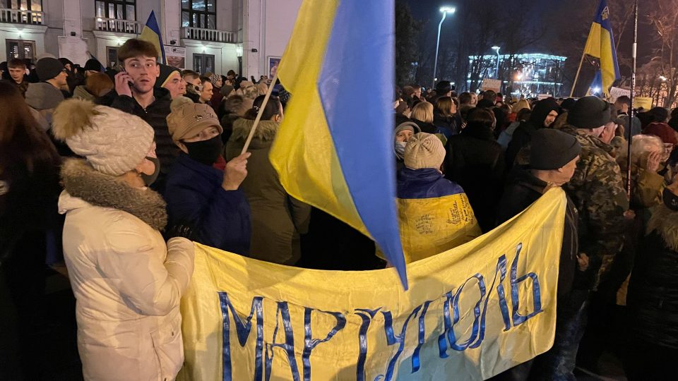 Demonstrace proti ruské agresi v Mariupolu