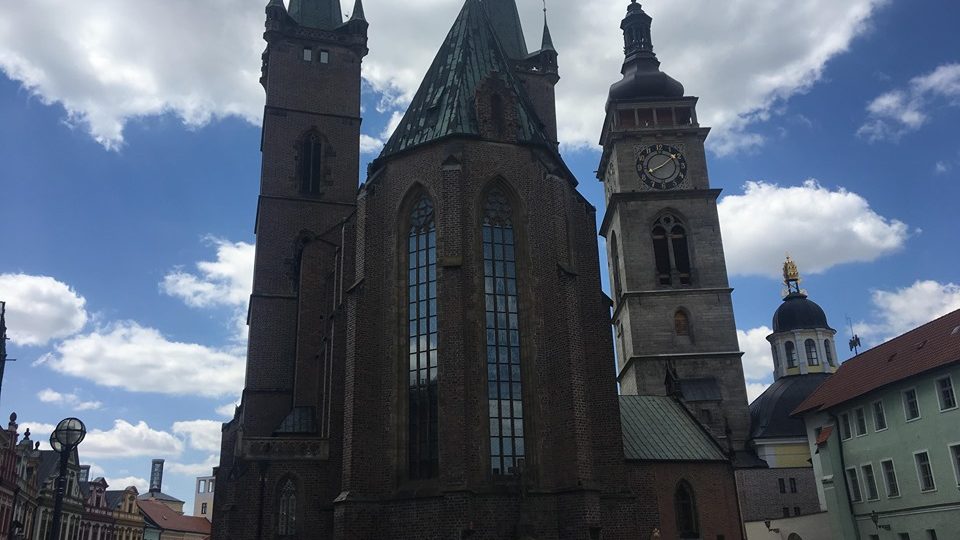 Katedrála svatého Ducha a Bílá věž v Hradci Králové