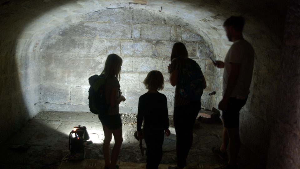 Návštěvníci si mohli prohlédnout i sklep ve dvoře, kde je studna