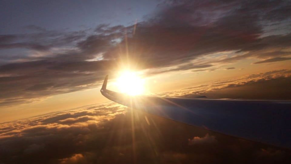 Rekordman ve vlnovém létání David Mach startuje s východem a přistává se západem slunce 