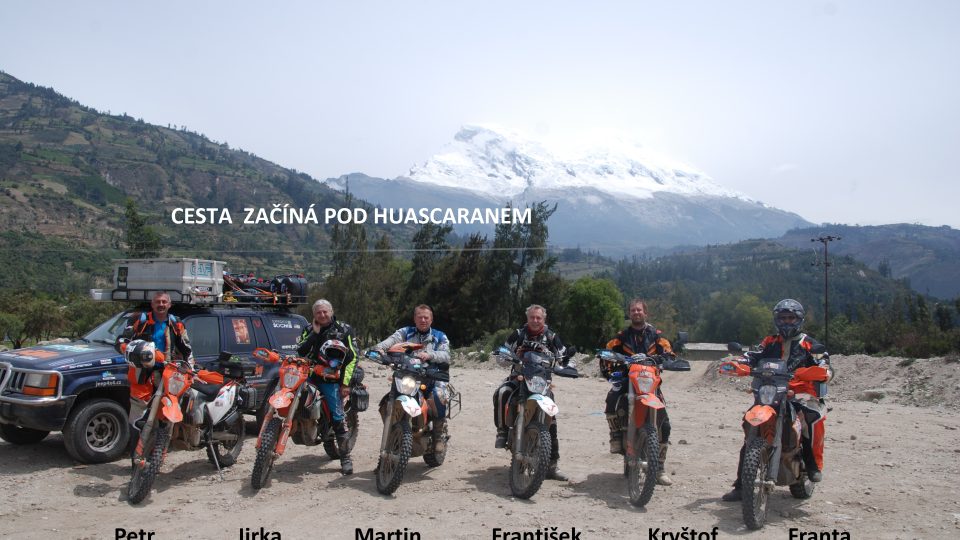 Účastníci motoexpedice 2018