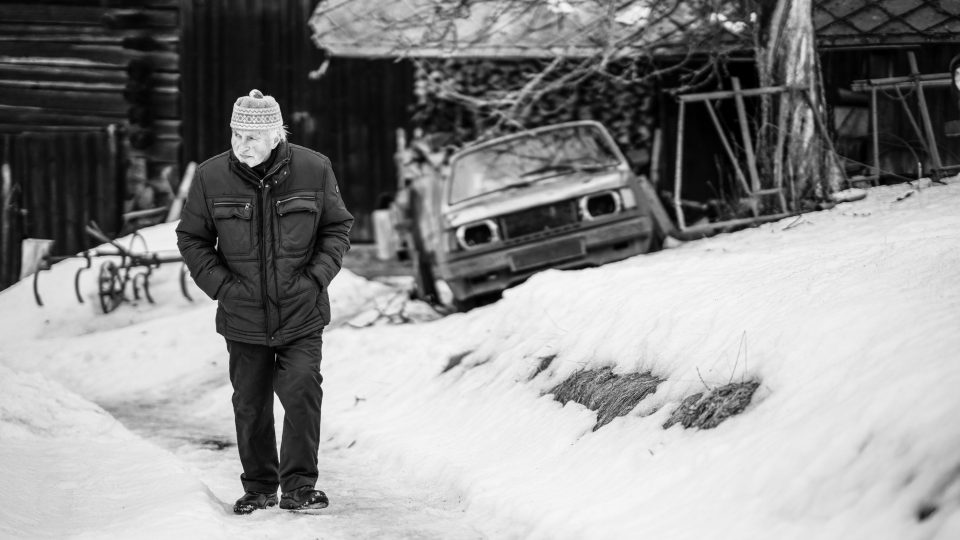 Fotokniha s krkonošským horalem Zdeňkem Jiřičkou, připomínka poctivého života - zima