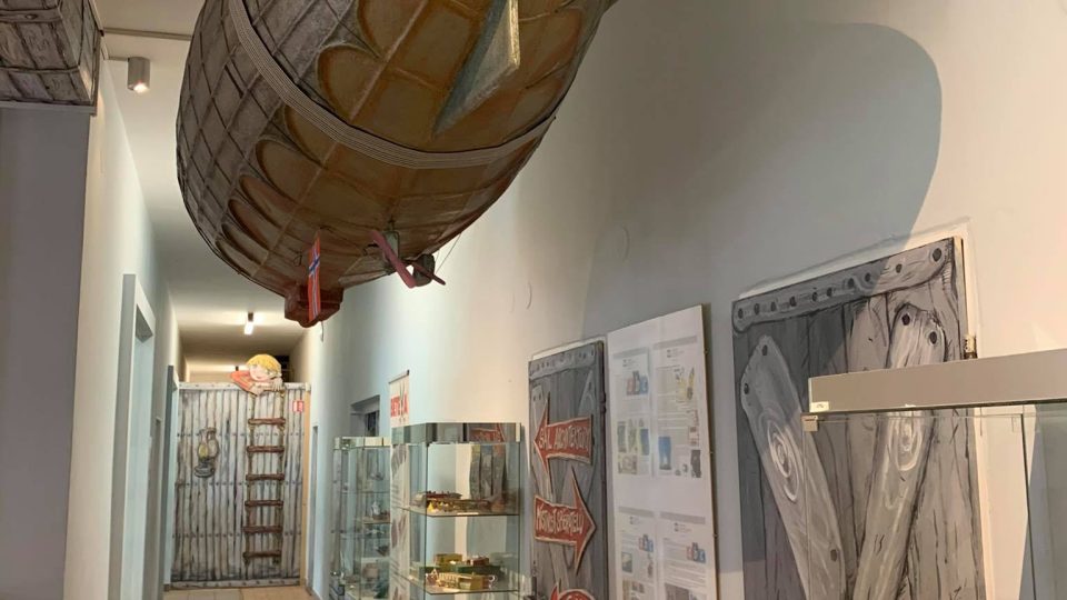 Muzeum papírových modelů v Polici nad Metují připravuje poctu legendárním vystřihovánkám z časopisu ABC