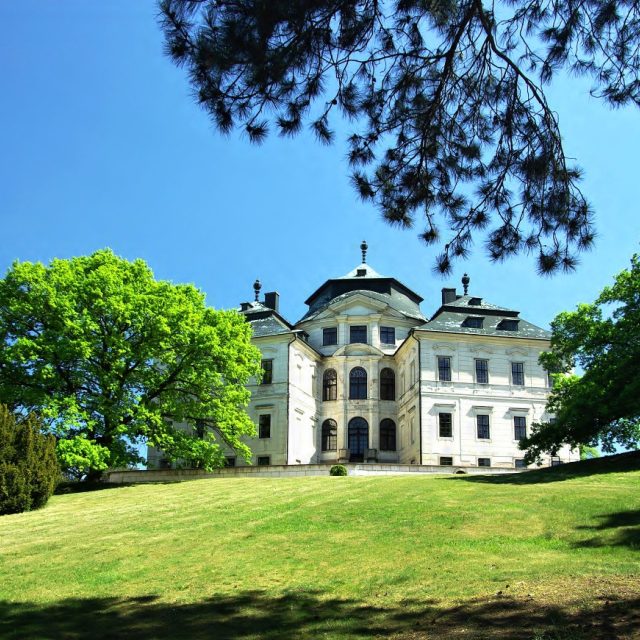 Zámek Karlova Koruna | foto: Antonín Fibigr