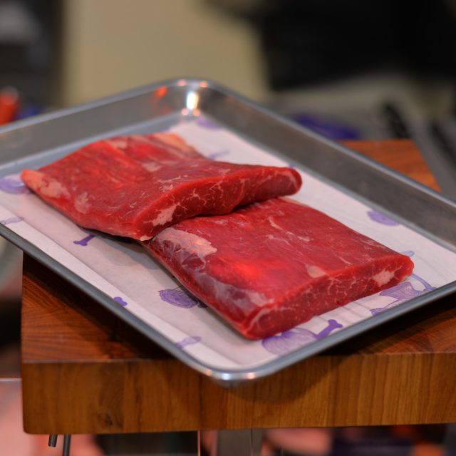 Flank steaku se říká zrcátko | foto: Martin Čuřík