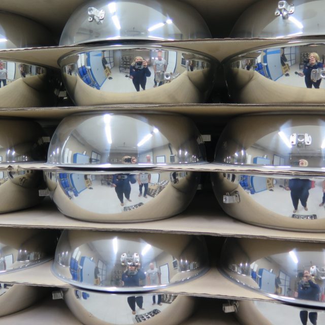 Hrnce z nerezové oceli | foto: Alena Vykydalová,  Český rozhlas