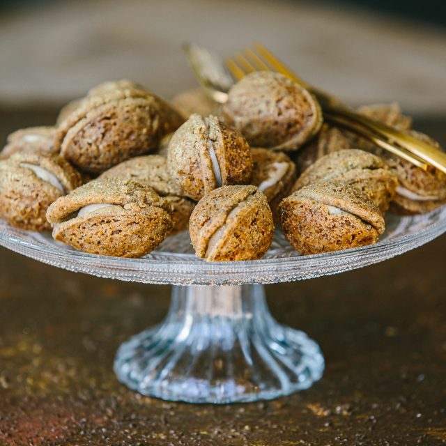 Plněné ořechy kávovým krémem | foto: Jana Volková