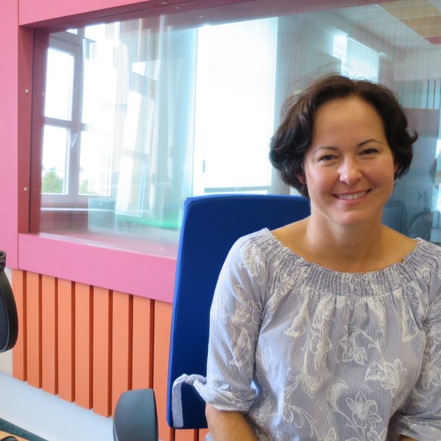 MUDr. Mária Šenkeříková ve studiu Českého rozhlasu Hradec Králové | foto: Milan Baják,  Český rozhlas,  Český rozhlas