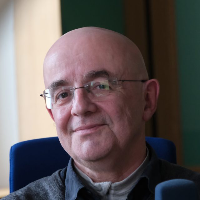 Jan Falta ve studiu Českého rozhlasu Hradec Králové | foto: Milan Baják,  Český rozhlas