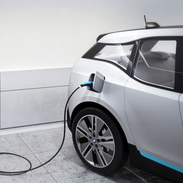 Vnitřní dobíjecí stanice elektromobilu | foto: Michal Froněk,  IOG Power