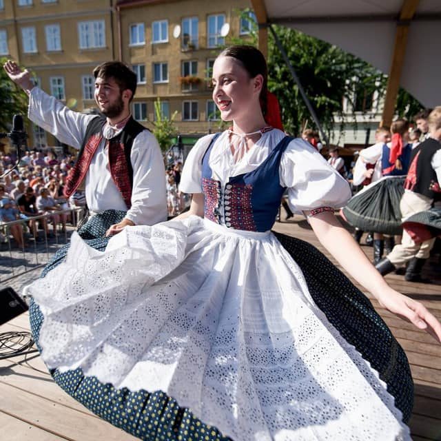 45. ročník Mezinárodní folklorního festivalu Pod Zvičinou v Lázních Bělohrad | foto: archiv Folklorního festivalu Pod Zvičinou