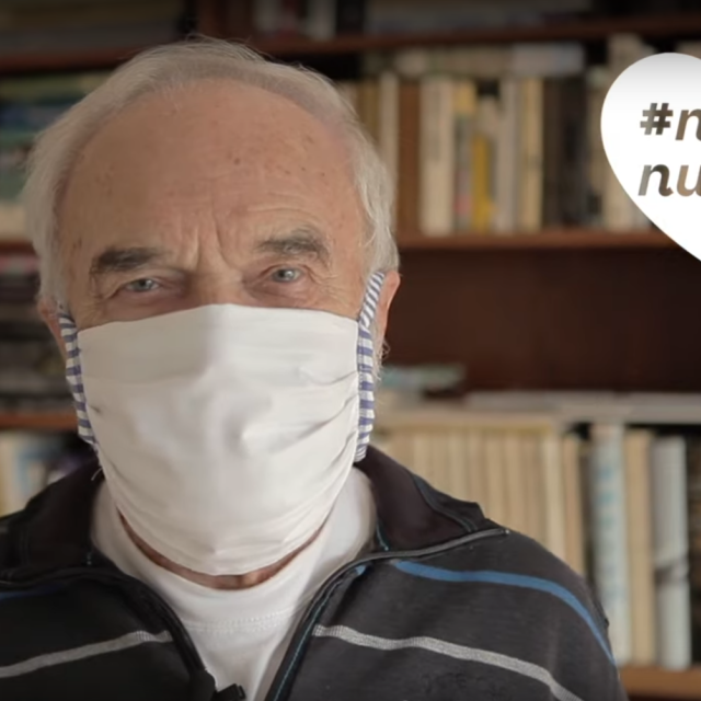 Nalaďte si ve středu 25. března ve 12.30 Český rozhlas a spolu s celým Českem zapívejte píseň Není nutno. | foto: Nenínutno.cz