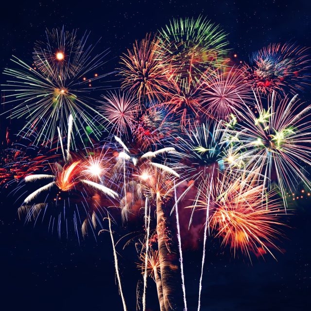 Ohňostroj  (ilustrační foto) | foto: Shutterstock