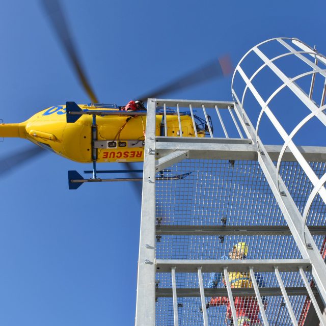 Otevření pracoviště vzdělávacího a výcvikového střediska | foto: Krajský úřad Královéhradeckého kraje