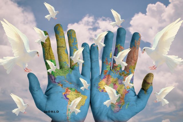 Svět je v našich rukou | foto: Fotobanka Pixabay