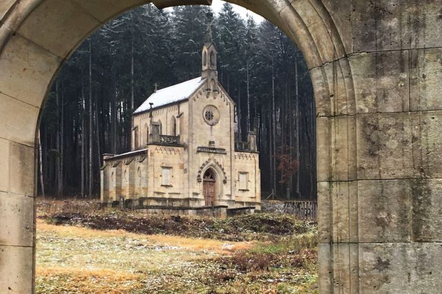 Novogotická kaple v Lanžově | foto: Václav Plecháček,  Český rozhlas