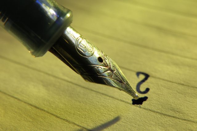 Pero,  inkoust,  psaní | foto: Fotobanka Pixabay,  CC0 1.0
