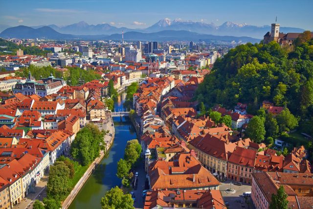 Panorama Lublaně  | foto: Janez Kotar