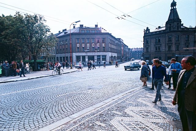 Srpen 1968 v Hradci Králové - Havlíčkova ulice | foto: Josef Krejsa