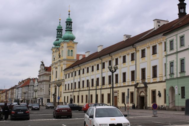 Hradec Králové - bývalá jezuitská kolej - Nové Adalbertinum | foto: Lubomír Hubička