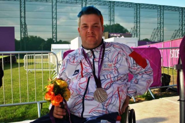 Stříbrný medailista z londýnské paralympiády David Drahonínský | foto: Tereza Jelínková