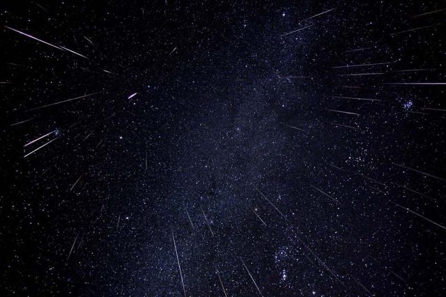 Meteory z Geminid | foto: Fred Bruenjes