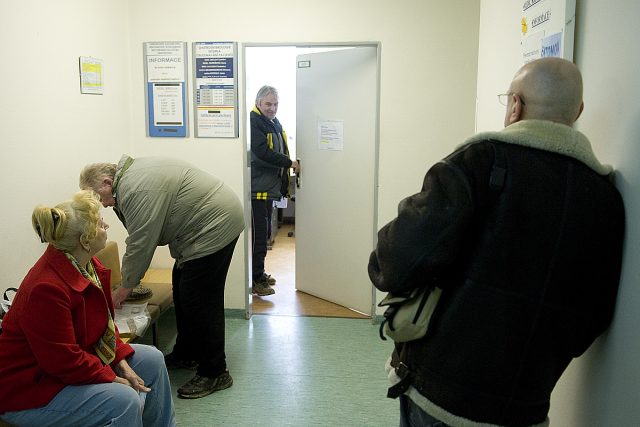 Lékaři protestují proti poklesu příjmů ambulancí i nemocnic | foto: Filip Jandourek