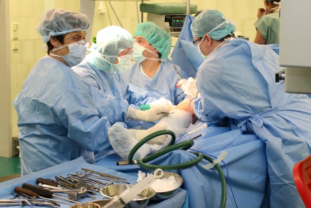 Ortopedie se v kraji rušit nebudou | foto:  Fakultní nemocnice v Motole