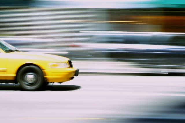 Přibyla auta registrovaná mimo EU. Jejich řidiči často překračují rychlost  (ilustrační foto) | foto: Fotobanka Pixabay