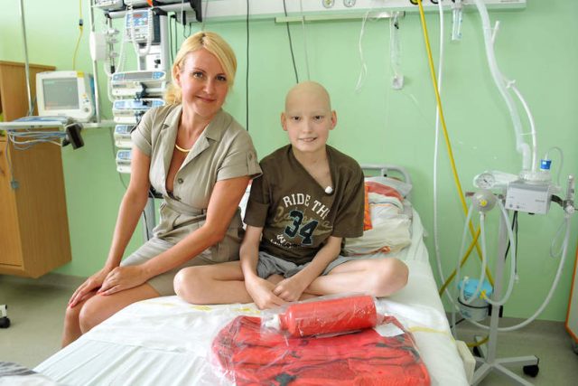 Nová vzduchotechnika pro dětskou hemato-onkologii FN Hradec Králové za pomoci NF Kapka naděje | foto:  Kapka naděje