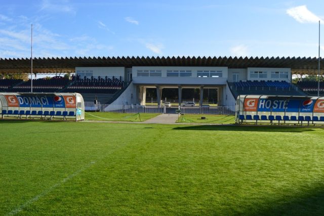 Všesportovní stadion v královéhradeckých Malšovicích má za sebou stavební úpravy i kolaudaci | foto:  FC Hradec Králové