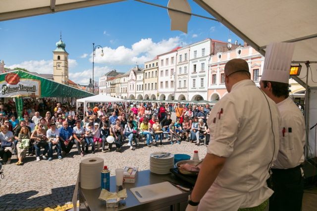 Gastronomické slavnosti Magdaleny Dobromily Rettigové v Litomyšli | foto: Jana Bisová