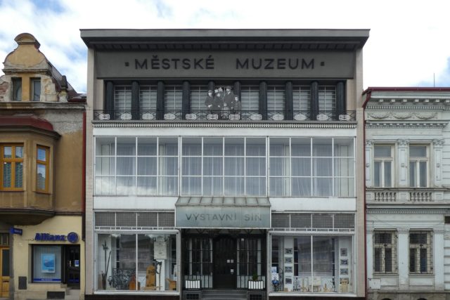 Wenkeův obchodní dům v Jaroměři je dvaadvacátou národní kulturní památkou v Královéhradeckém kraji | foto: Eva Macková