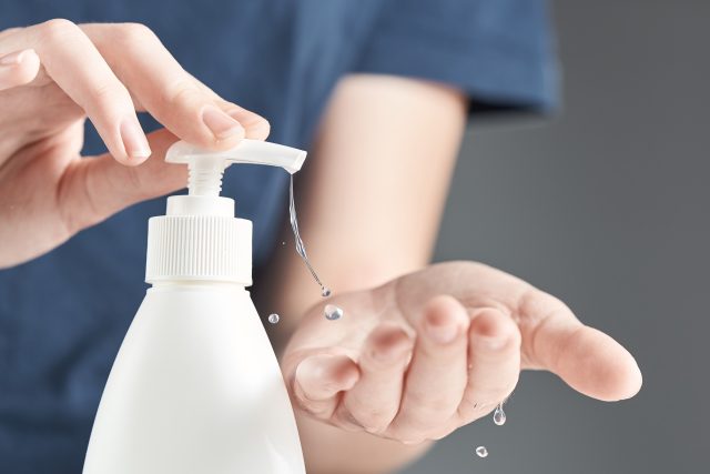 Dezinfekce,  mytí rukou,  hygiena,  mýdlo,  ilustrační foto | foto: Fotobanka Profimedia