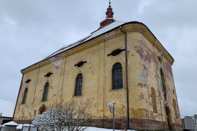 Pokračuje obnova barokního kostela v Pilníkově na Trutnovsku | foto: Jana Házová,  Český rozhlas