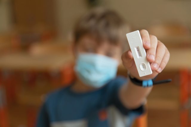 Test na koronavirus | foto: Shutterstock